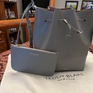 Teddy Blake Elisa 12” Bucket bag